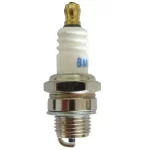 Manutenzione candela motosega a scoppio